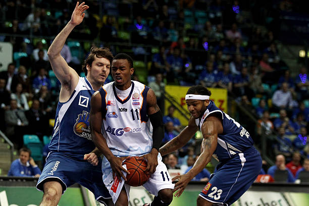 第一时间获 第一时间获